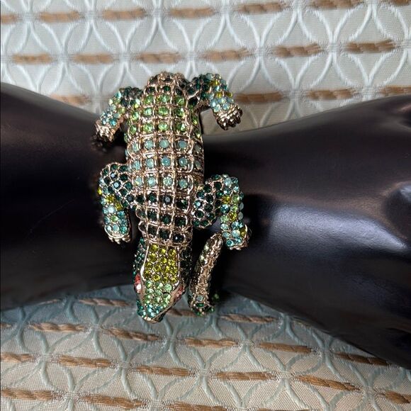 Betsey Johnson Multicolor Rhinestone Lizard Bracelet - Picture 1 of 9